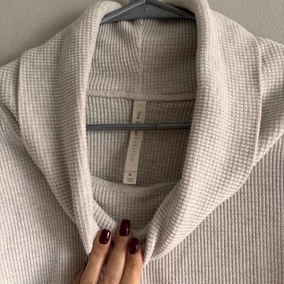 Aritzia The Group Babaton Waffle Cozy Cream Turtleneck Sweater XL - Picture 2 of 7